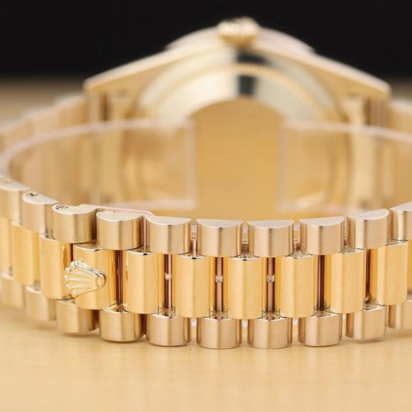 Rolex Day-Date Men's 1.5CT+ Diamond Watch w/ factory box + hang tag - Picture 8 of 9